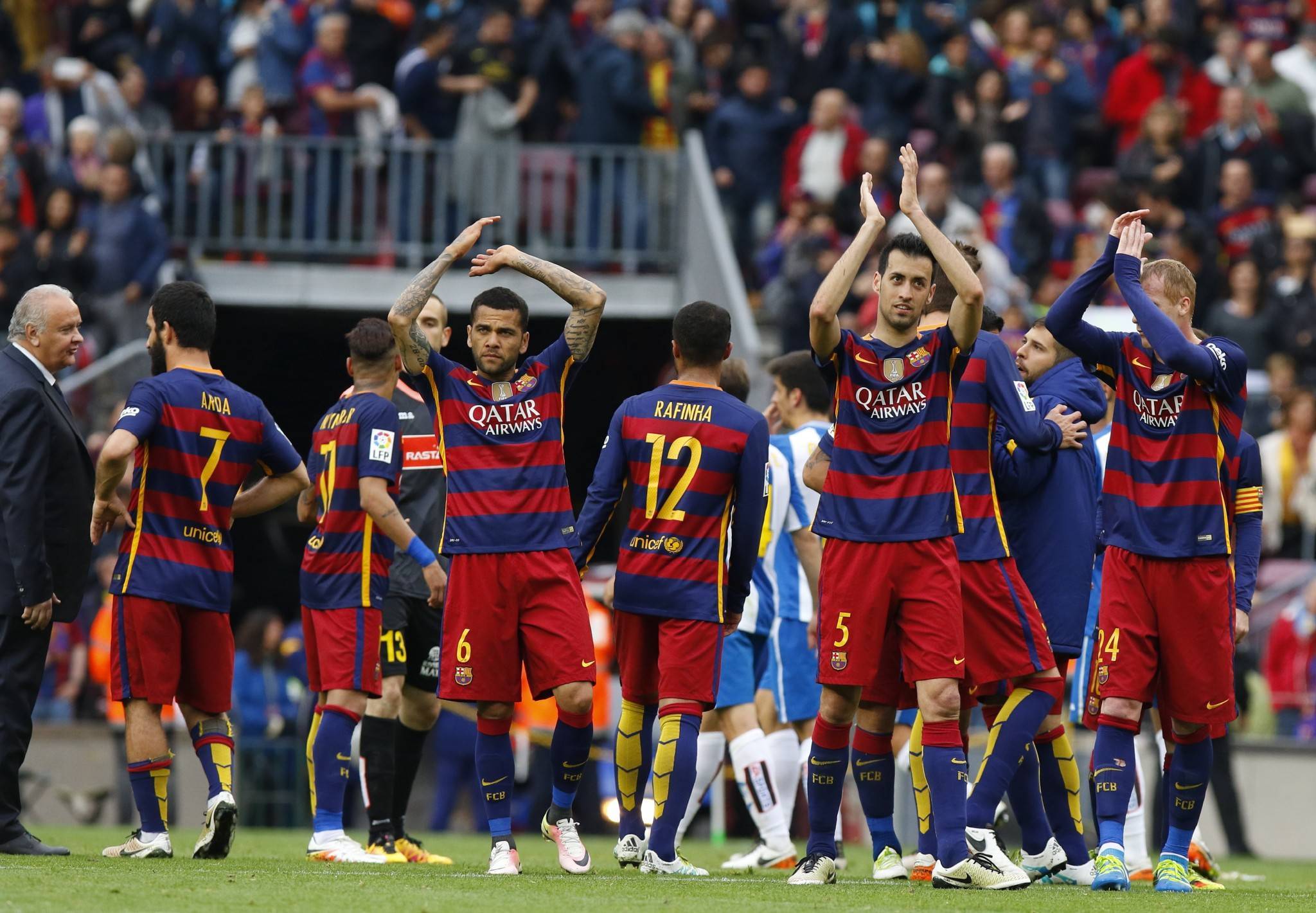 巴塞罗那主场大捷，轻松赢得比赛的简单介绍