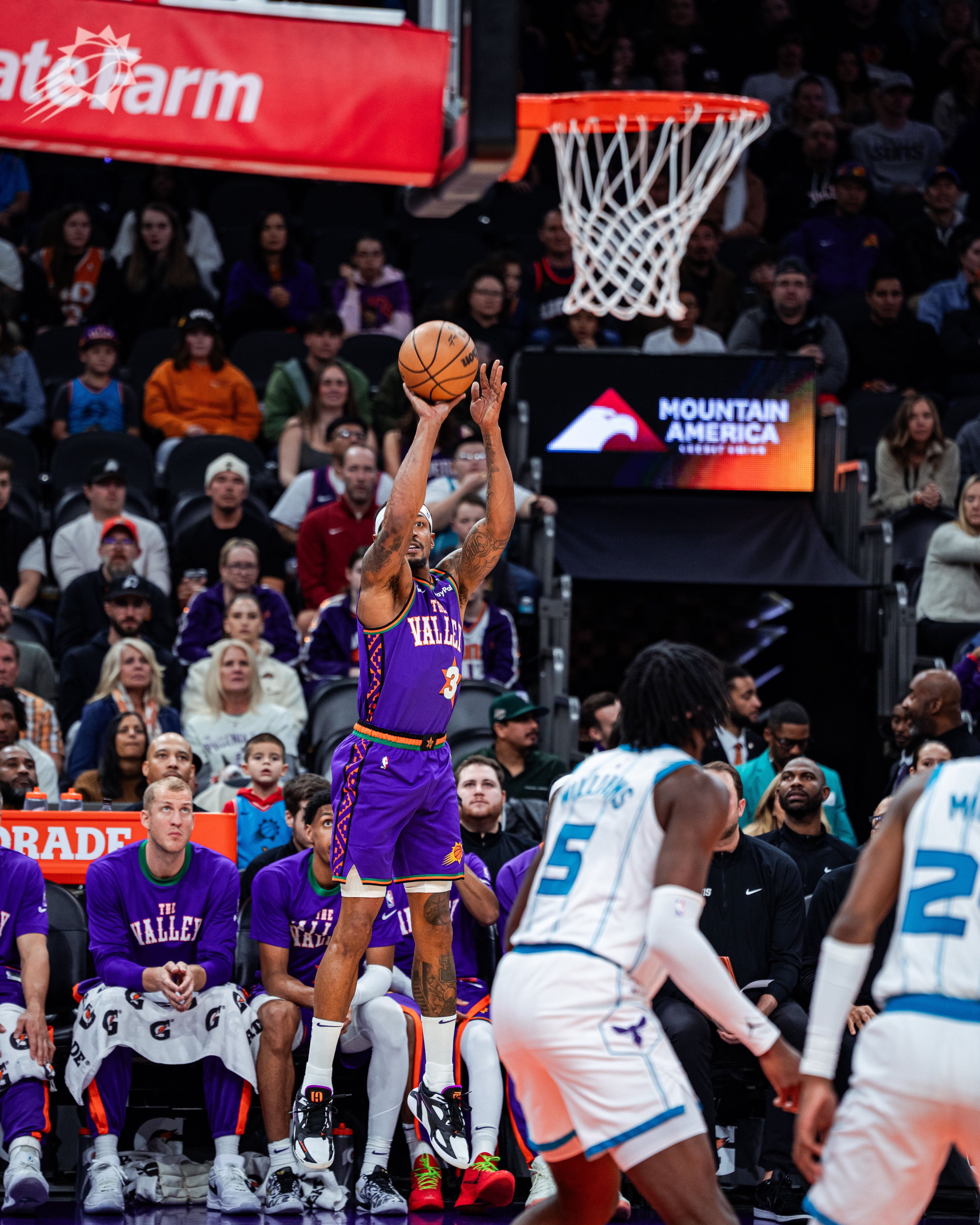 九游体育官网入口-火箭逆袭黄蜂从三十分落后到逆转获胜