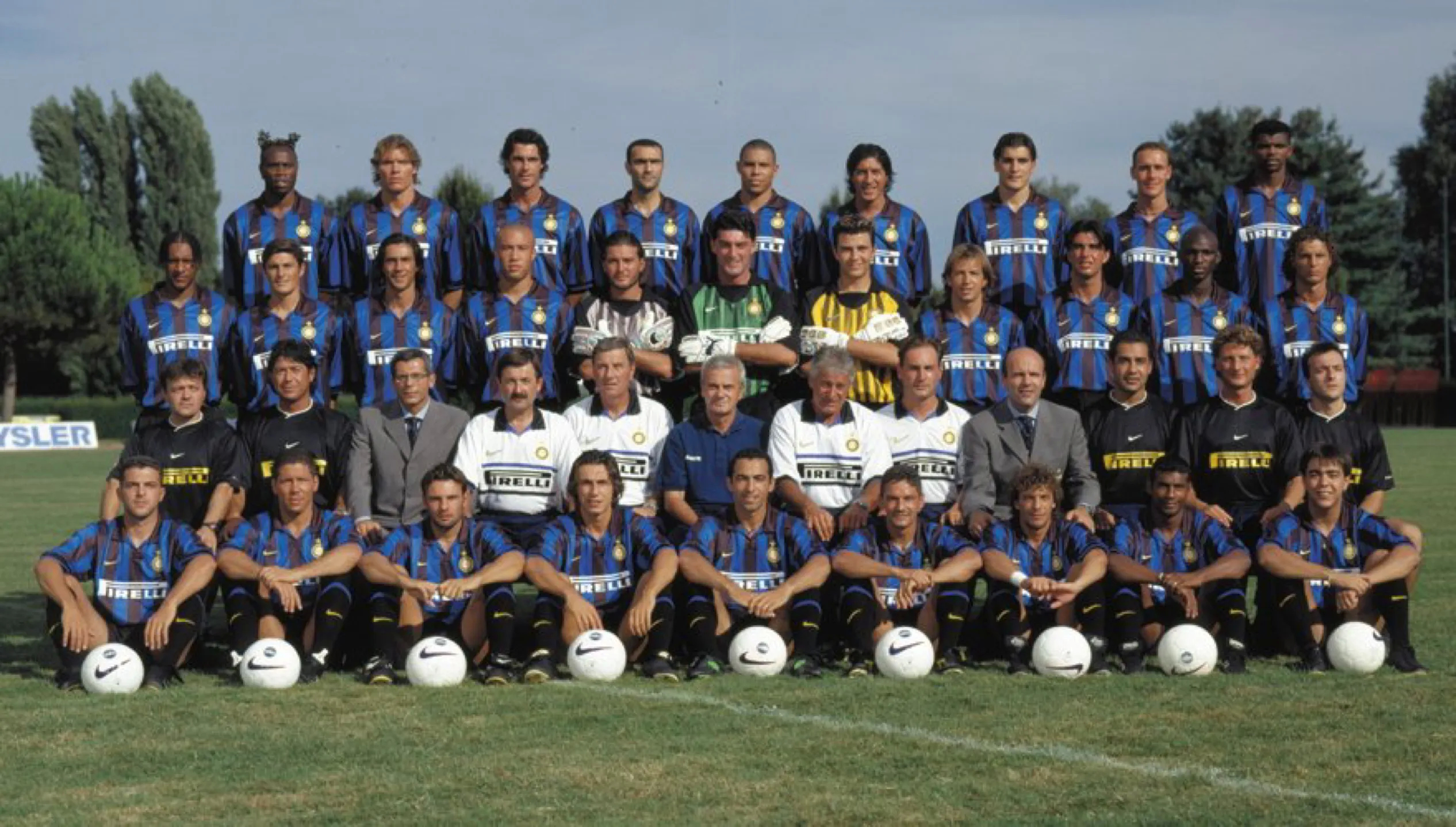 领袖球员登场，率队破冰，带领球队冲杀赛场的简单介绍