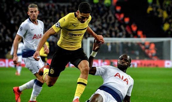 九游体育网页版登录入口-埃弗顿豪取三分，积分榜上升一位的简单介绍