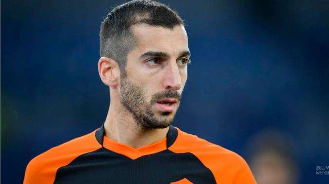 包含乌迪内斯客场战平萨索洛，难分胜负的词条